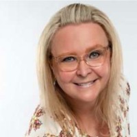 Christine Bracken