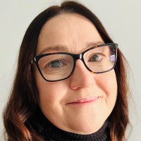 Ceri Fox