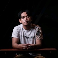 Ahmad Putra Sujadtmoko