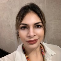 Thainá Schivo
