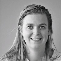 Anna Veelen, Phd