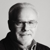 Derrik Suter