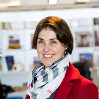 Paula C. Giannotti Caçador