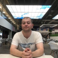 Роман Давиденко