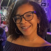 Thays De Carvalho