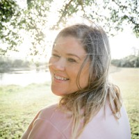 Erica Willhite, Rhia