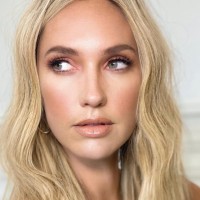 Nikki Phillips