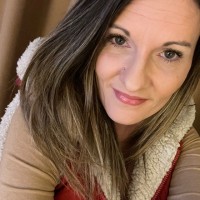 Kellie Holmes