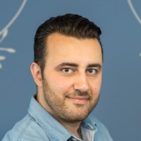 Arbi Mesrkhani, Mba