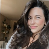 Lindsay M