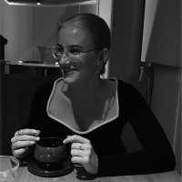 Charlotte Sara Omvlee