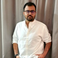 Varad Sant
