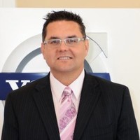 Curt Mills