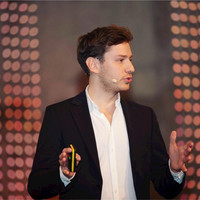 Maximilian Humer