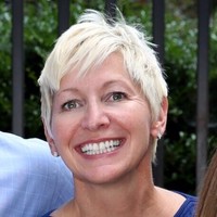 Angela Hecker