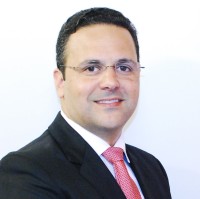 André Santa Cruz