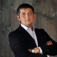 Evgeniy Khioare