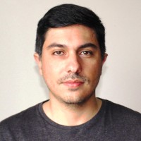 Ícaro Leal