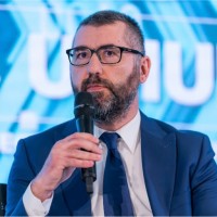 Cosmin Stavaru