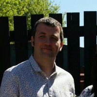 Simon Deveney