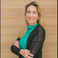 Priscila Karine Fuentes Schmitz