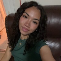 Yahira Flores