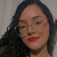 Emilly Queiroz