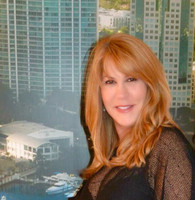 Josie Milhet-Martínez