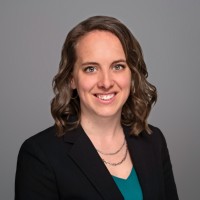 Nikki Leis, Ris