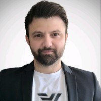 Tarik Akyürek