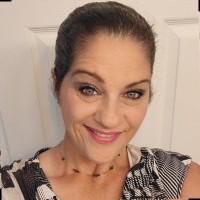 Tina Dubois