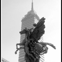 EL GATO VERDE PIANO BAR