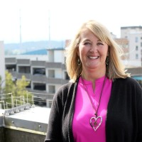 Tracy Cooper, R/W-Rac