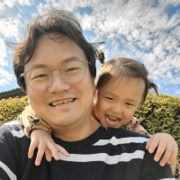 Hyuk Jun Hong