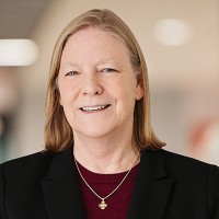 Lauren Petak, Aia