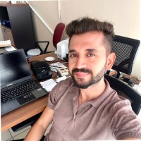 Emre Ö