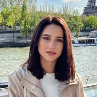 Ana D.