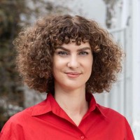 Laura Wiesböck