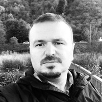 Engin Komşu