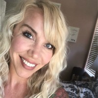 Gretchen Hooks