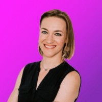 👩‍💻 Nikki Read