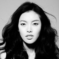 Yujing Hou