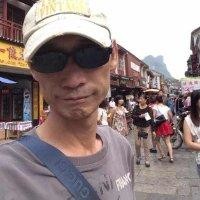 黄志雄