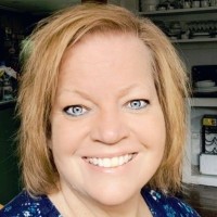 Mary Elizabeth Dillard