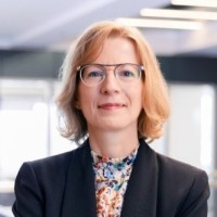Suzanne Naud