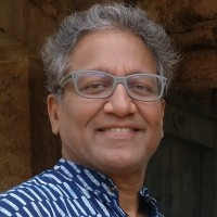 Swami Manohar