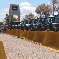Antonio Junior Inova John Deere Sul De Minas