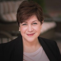 Suzanne Dutt