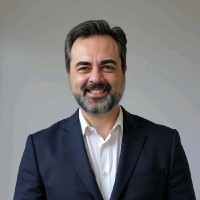 Vitor Salviato de Oliveira