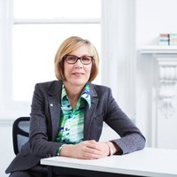 Elaine Saunders